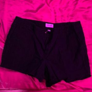 Elle shorts
